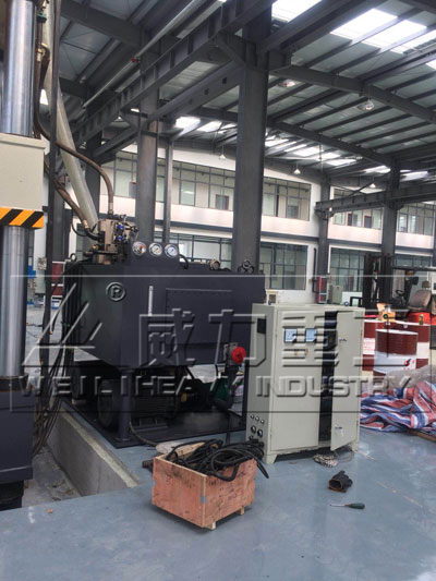 800噸液壓機(jī)油泵